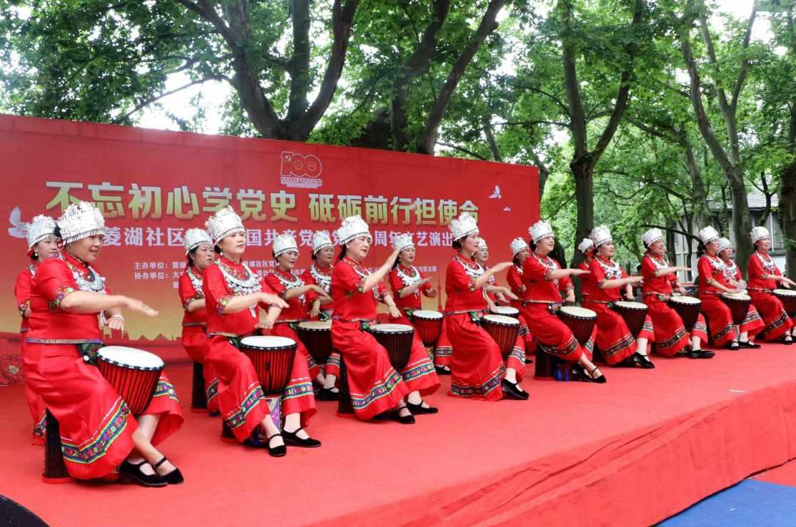 Doinb将在新年王者归来选择复播！涵艺又爆大料